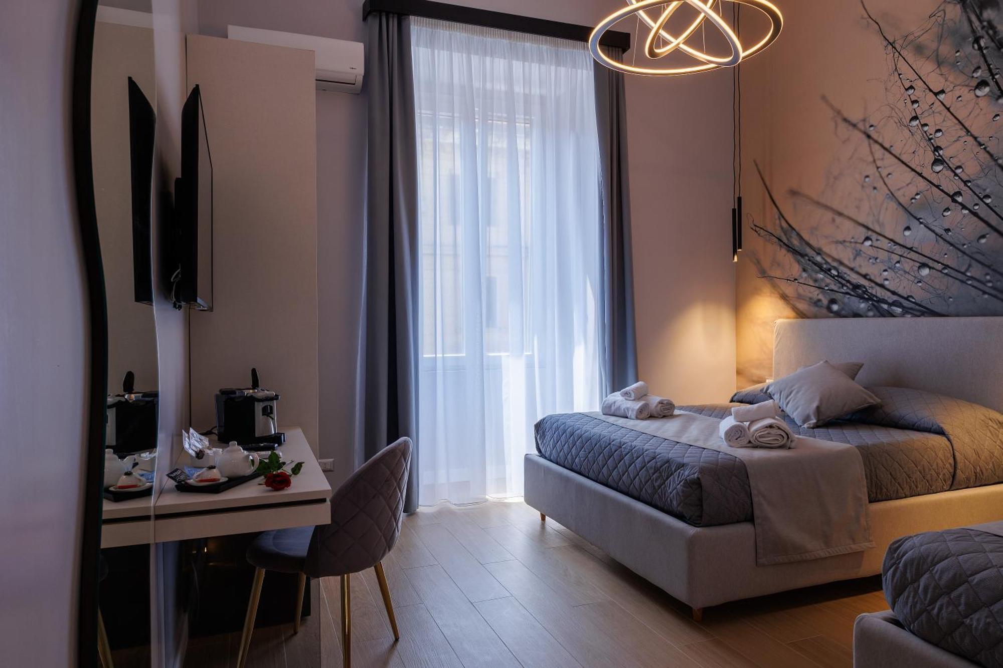 Maria Maruzzella B&B Luxury Suites เนเปิลส์ ภายนอก รูปภาพ