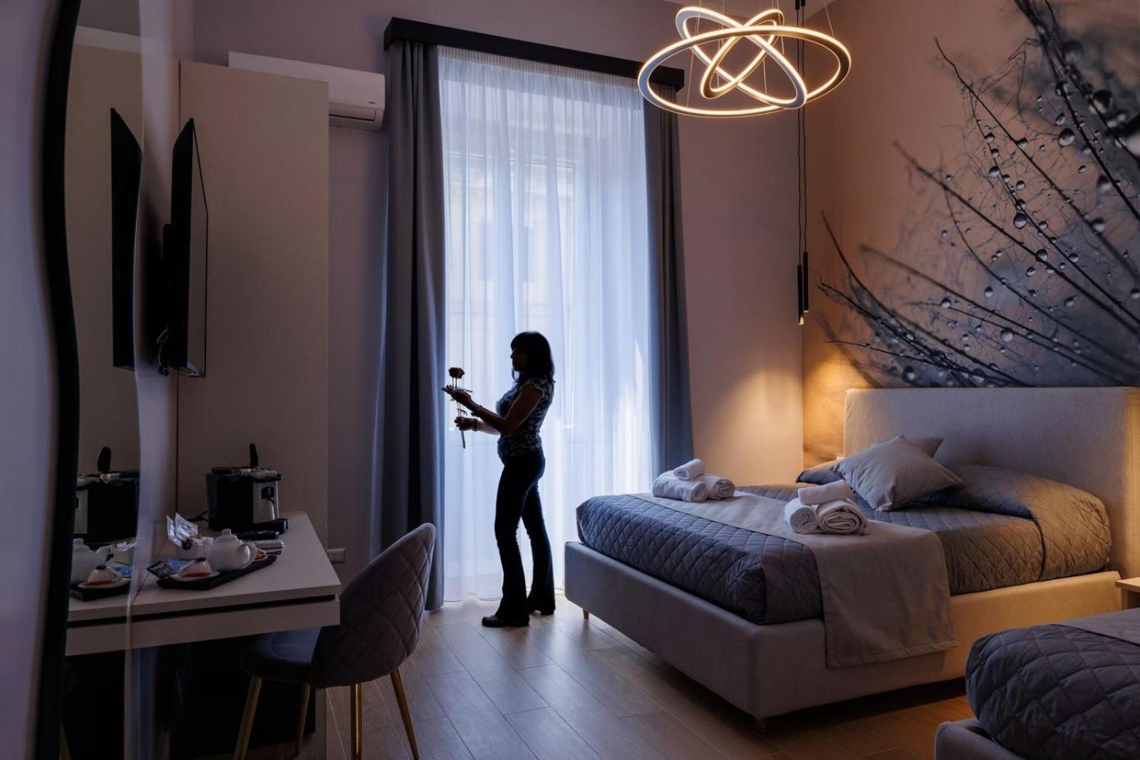 Maria Maruzzella B&B Luxury Suites เนเปิลส์ ภายนอก รูปภาพ