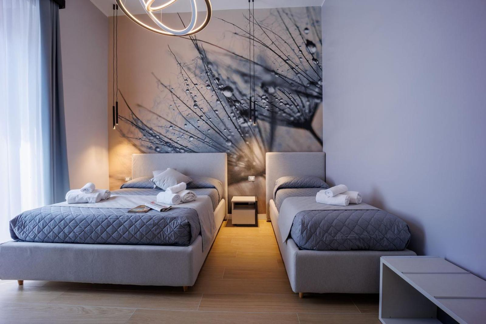 Maria Maruzzella B&B Luxury Suites เนเปิลส์ ภายนอก รูปภาพ