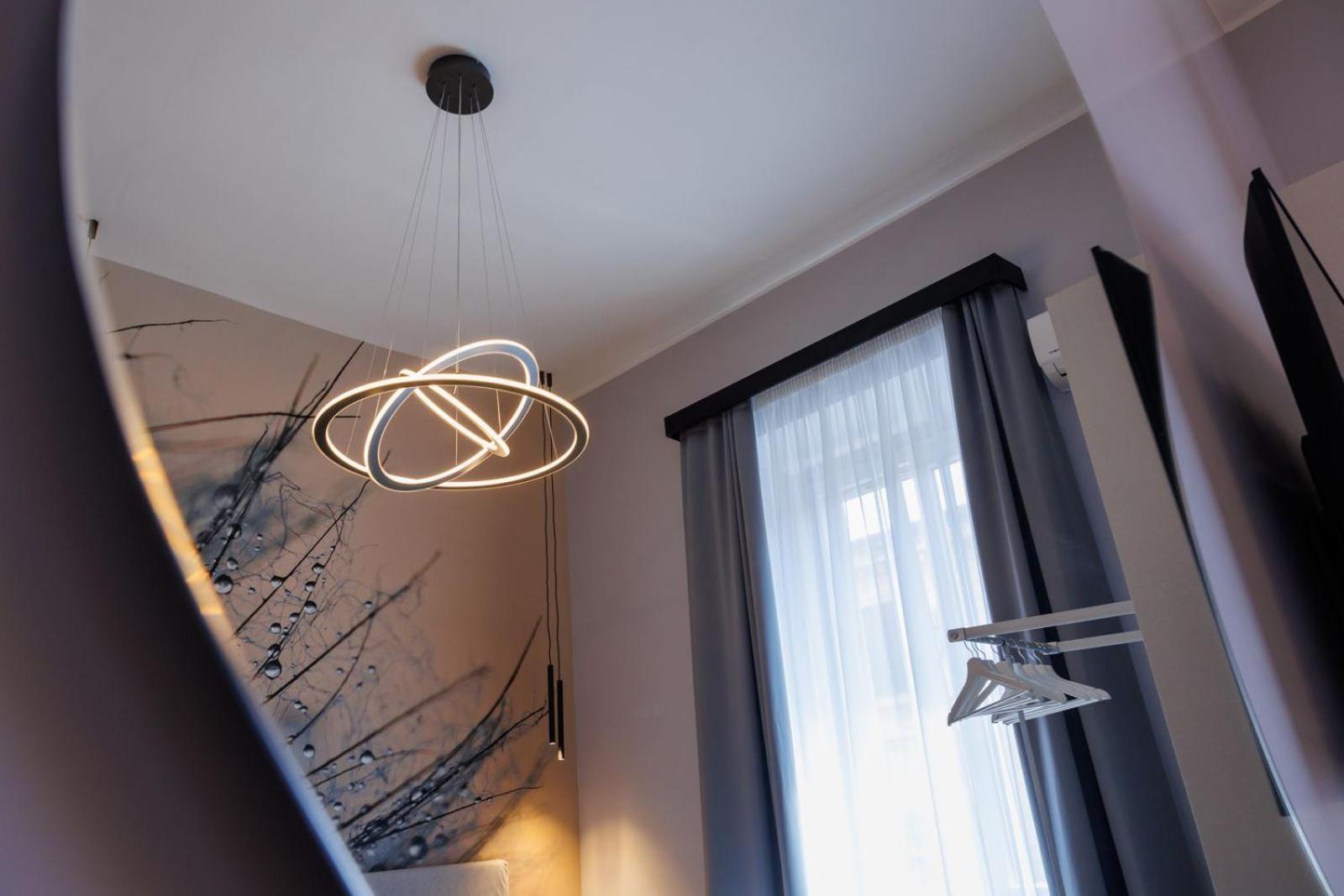 Maria Maruzzella B&B Luxury Suites เนเปิลส์ ภายนอก รูปภาพ