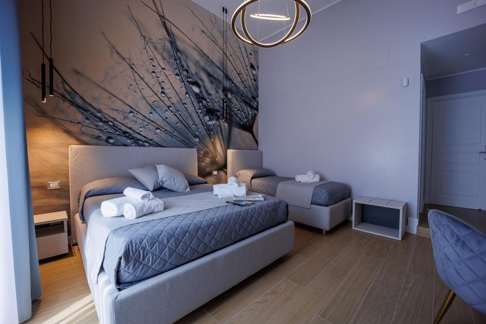Maria Maruzzella B&B Luxury Suites เนเปิลส์ ภายนอก รูปภาพ