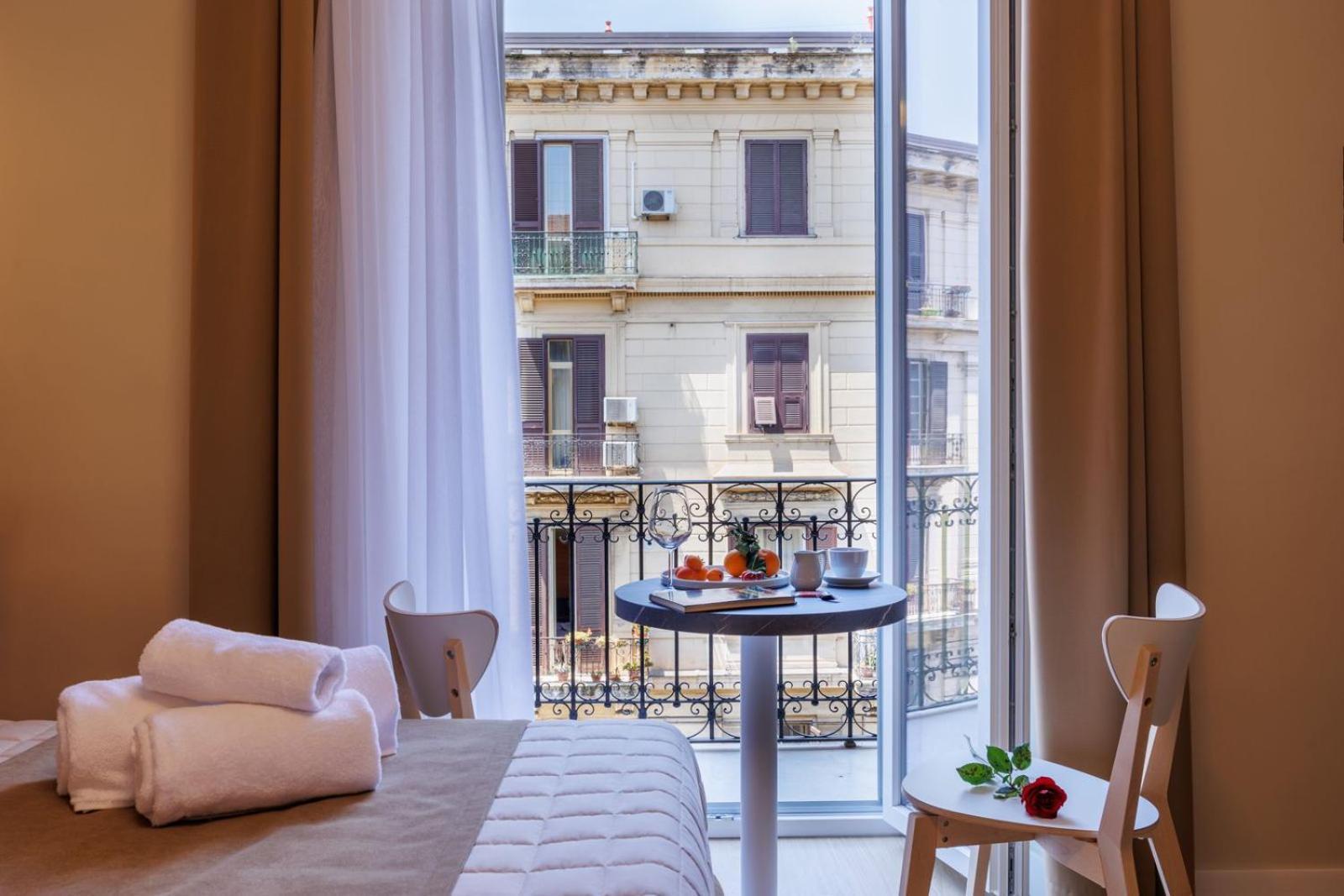 Maria Maruzzella B&B Luxury Suites เนเปิลส์ ภายนอก รูปภาพ