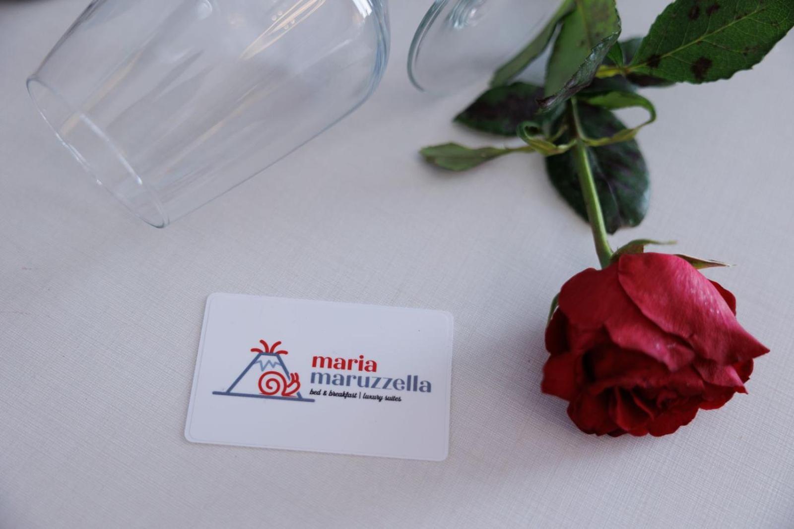 Maria Maruzzella B&B Luxury Suites เนเปิลส์ ภายนอก รูปภาพ