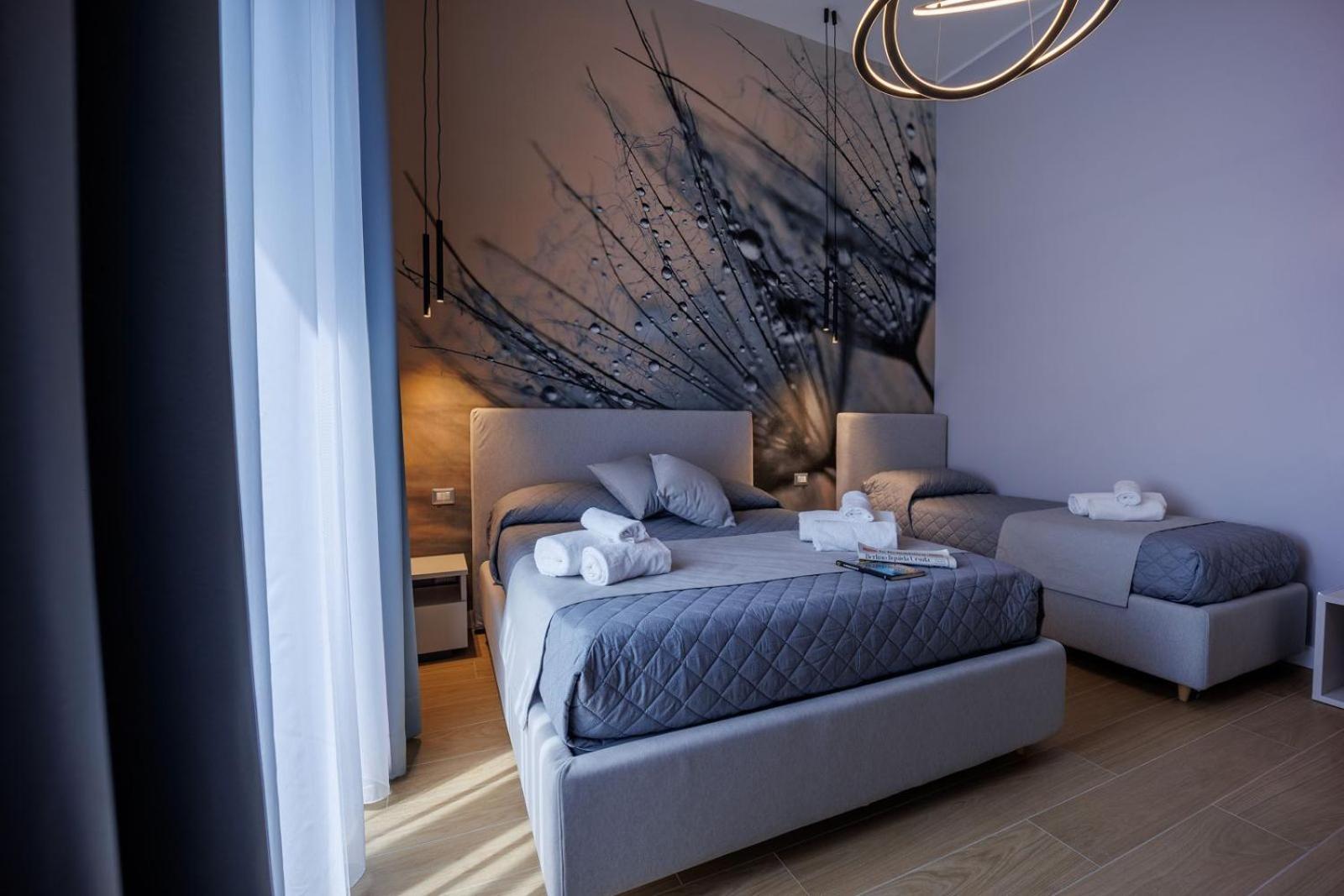 Maria Maruzzella B&B Luxury Suites เนเปิลส์ ภายนอก รูปภาพ